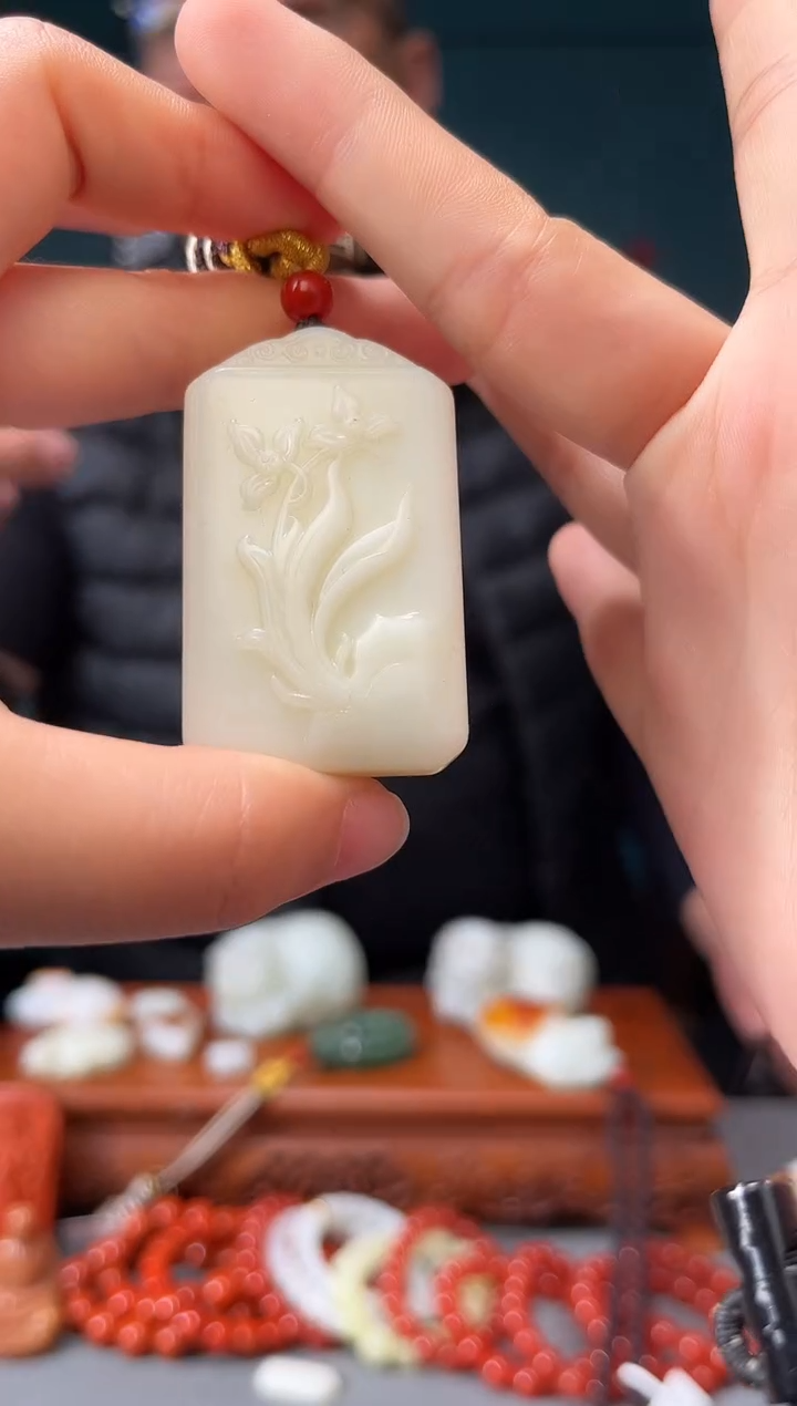 【闪购商品】和田玉颈饰未镶嵌吊坠