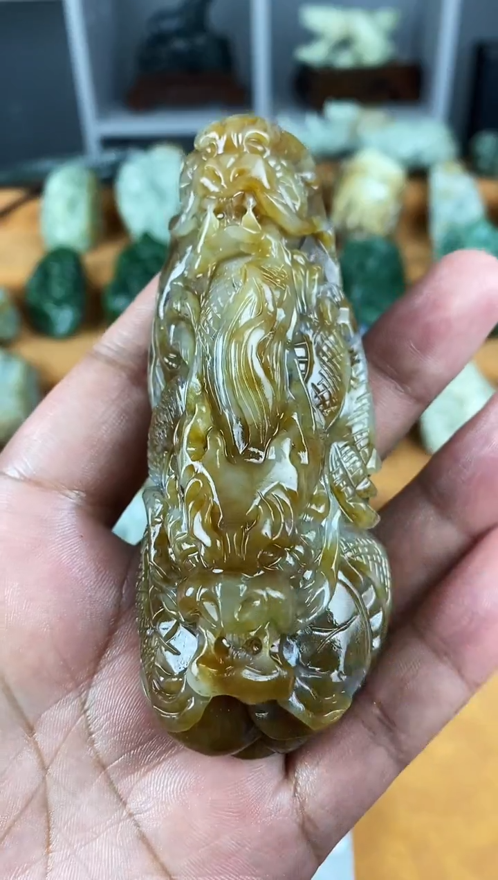 未镶嵌和田玉把件1