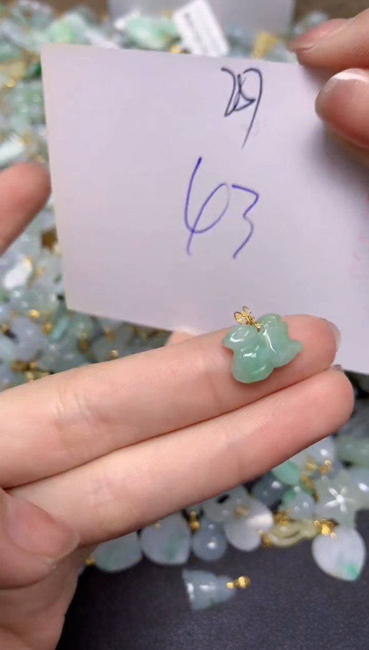 【闪购商品】翡翠颈饰18K金镶嵌 天然翡翠A货