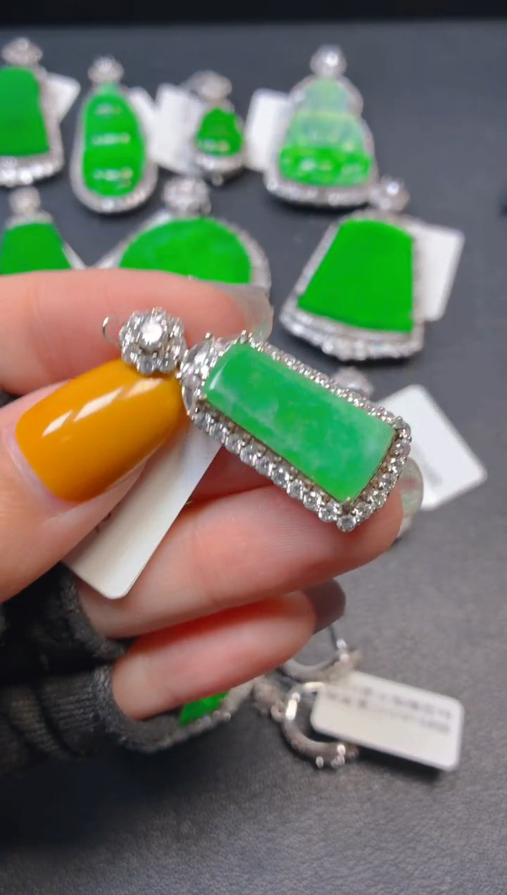 吊坠(不含链)银S925镶嵌翡翠?1