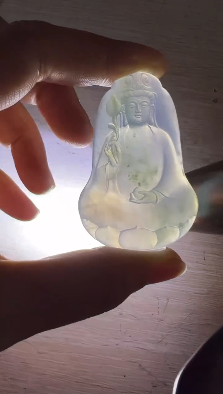 未镶嵌定制翡翠观音