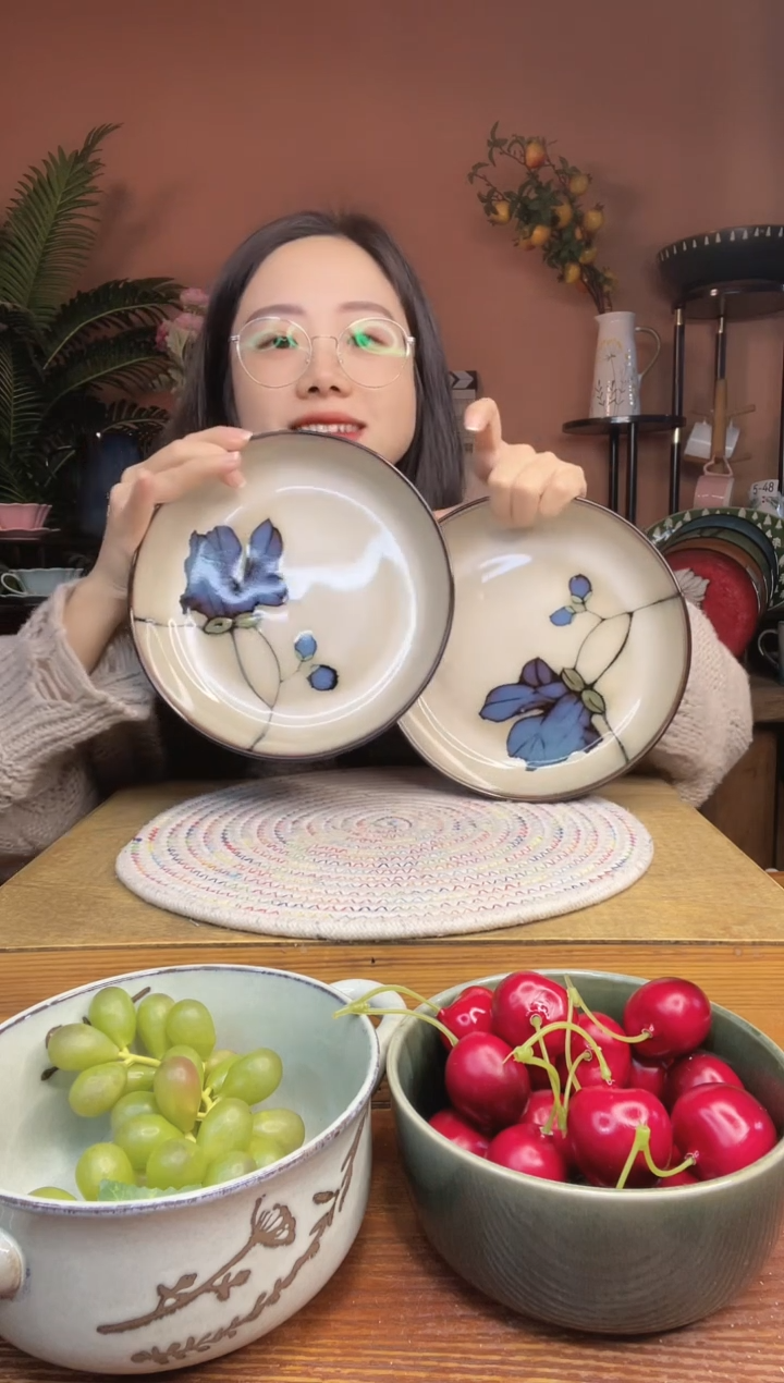 陶瓷8英寸手绘木兰兰深盘 2件 微瑕疵