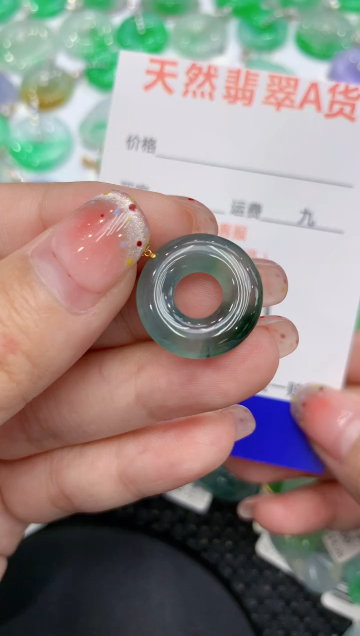 【闪购商品】翡翠18K金镶嵌颈饰111111111111