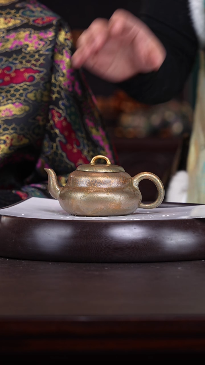 【闪购商品】紫砂茶壶姚玲香24-98 羽翎烧葫芦