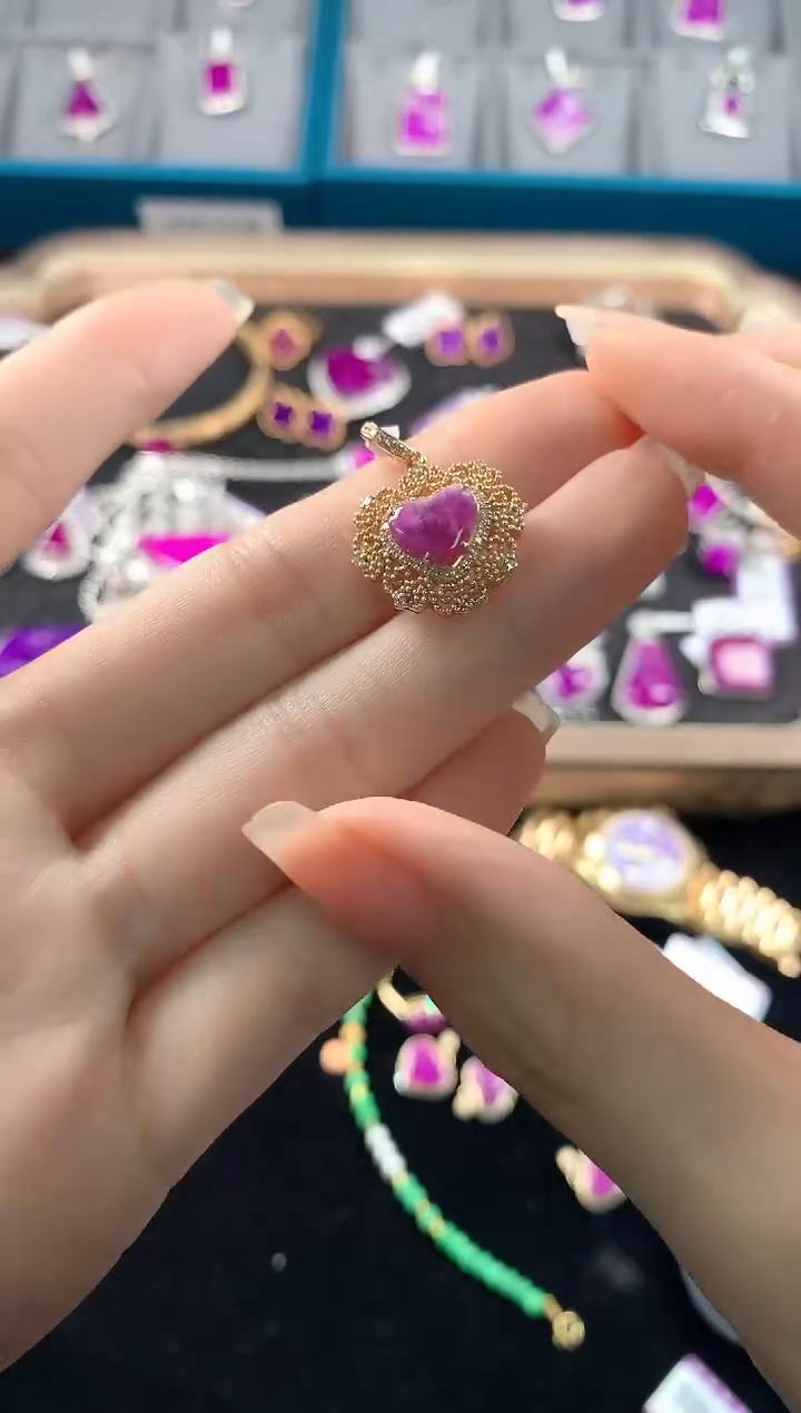 【闪购商品】苏纪石（舒俱来）.18K金镶嵌舒俱来吊坠