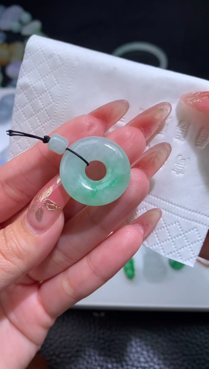 【闪购商品】定制翡翠未镶嵌毛货