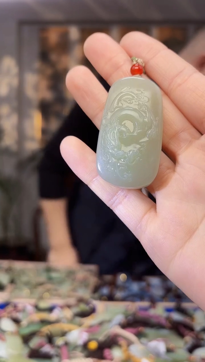 【闪购商品】和田玉颈饰未镶嵌拍一发一