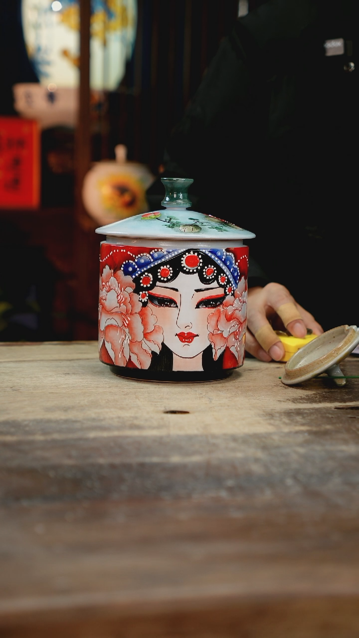 【闪购商品】瓷片景德镇纯手工釉下彩精品花瓶