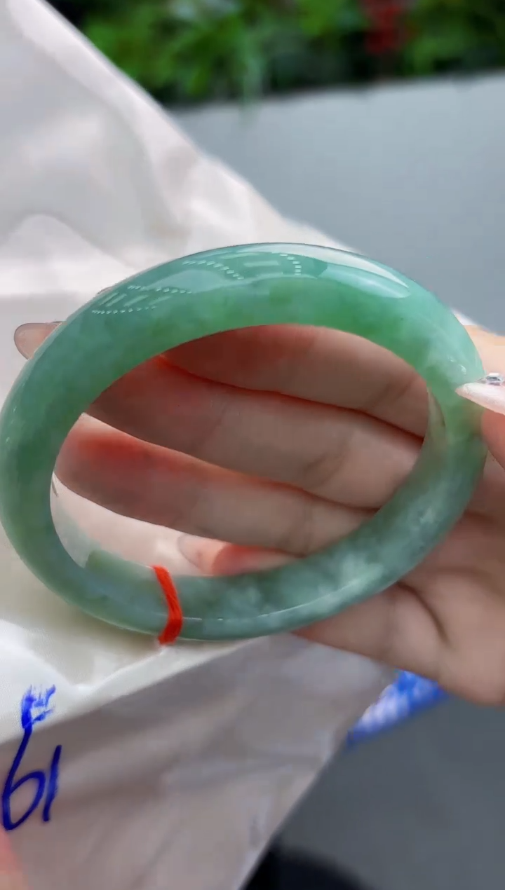 【闪购商品】翡翠手镯未镶嵌翡翠手镯