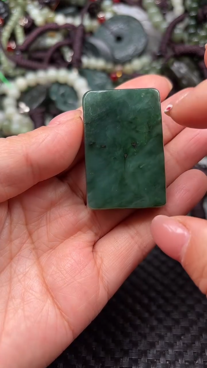 【闪购商品】和田玉颈饰未镶嵌.