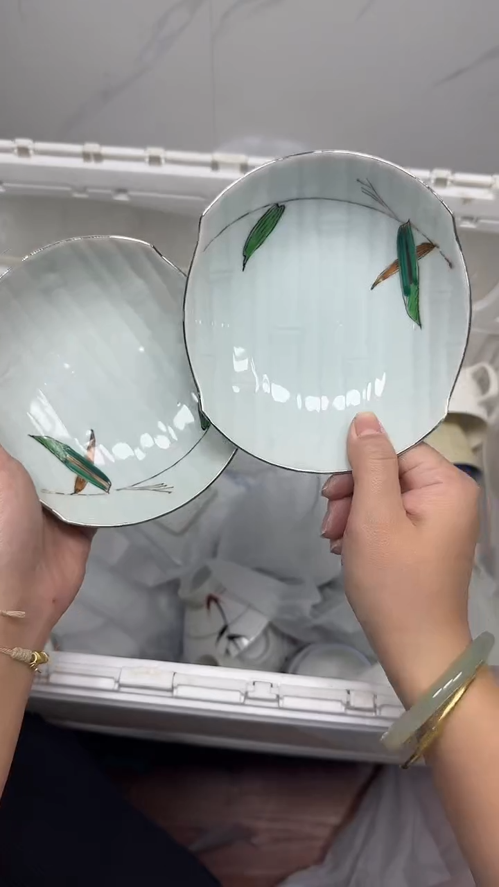 【闪购商品】559回流瓷器默认微瑕，18.8包邮