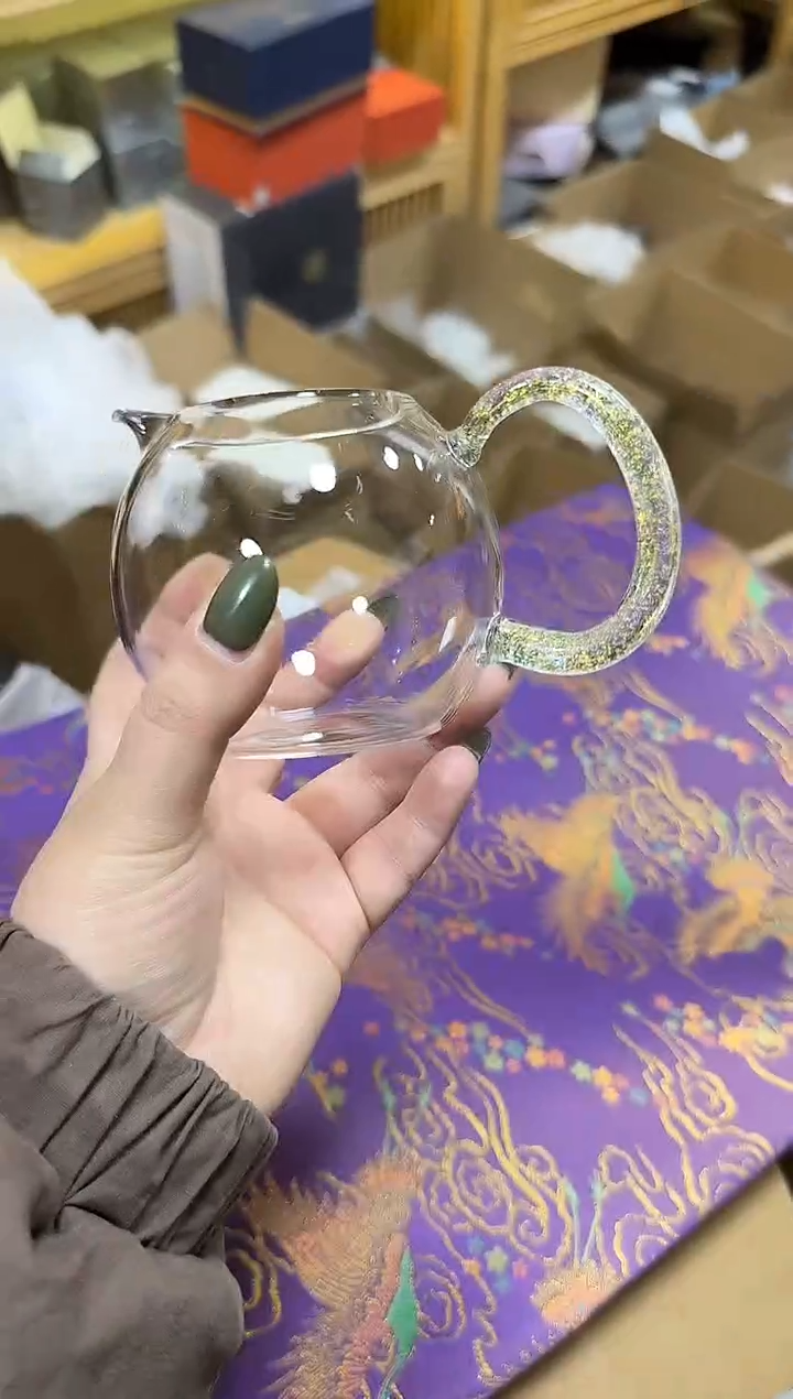 224白晶畅然公道杯