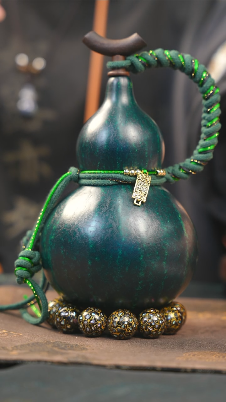 【闪购商品】YL136大漆酒葫芦不包手串及旋转底座