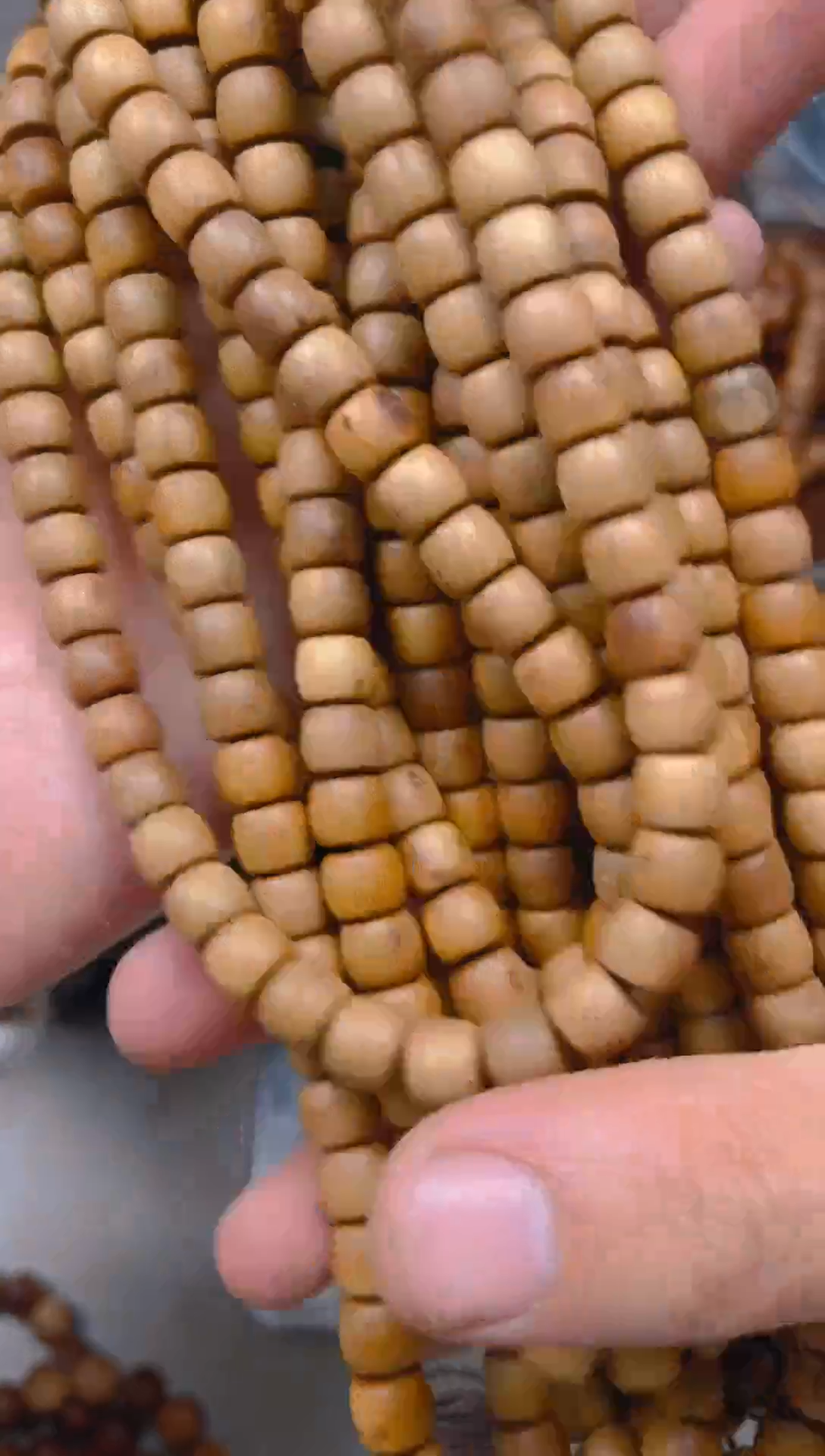 【闪购商品】檀香木其他7*7*108直切瑕疵，无三通跟弟子珠