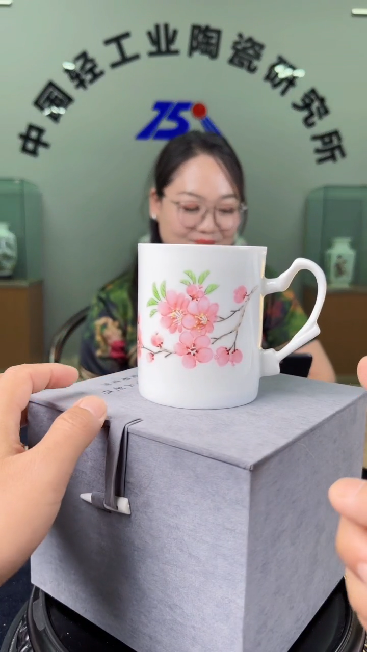 杯水点桃花马克杯茶杯