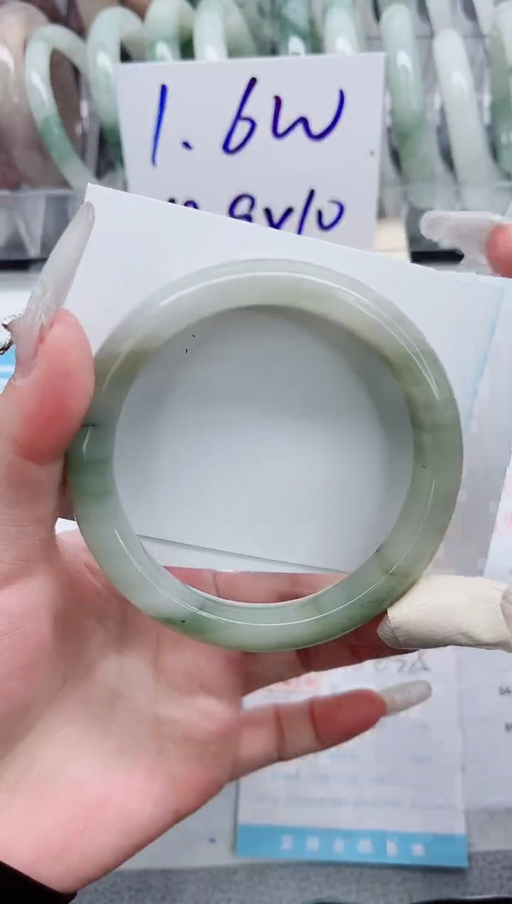 【闪购商品】石英质玉手镯未镶嵌A104-63.5