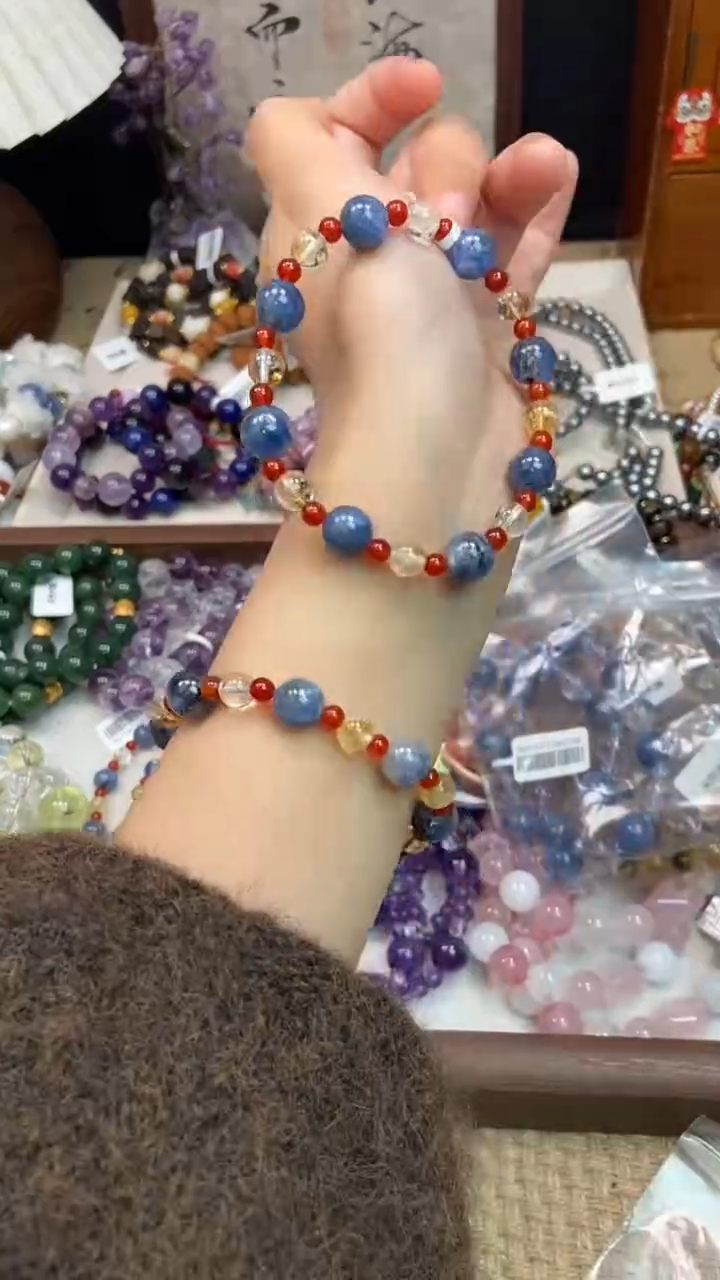 未镶嵌蓝晶石手串404