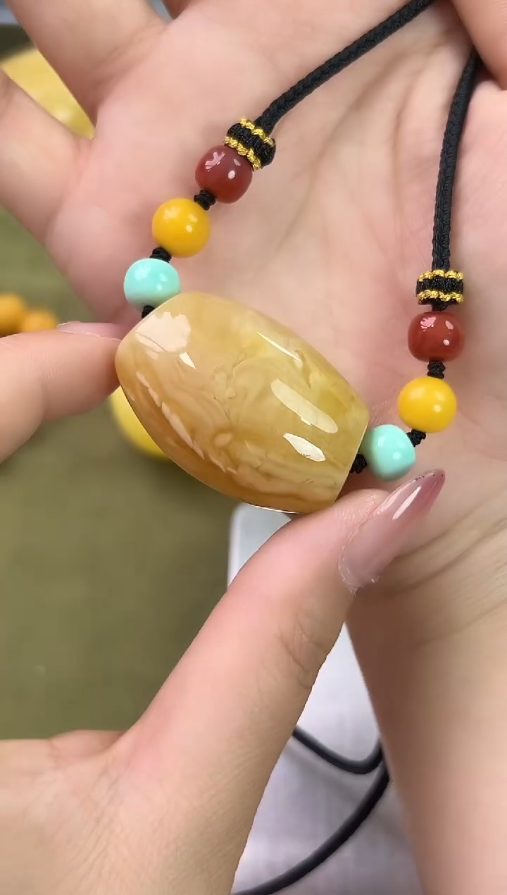 裸石琥珀未镶嵌天然琥珀蜜蜡吊坠