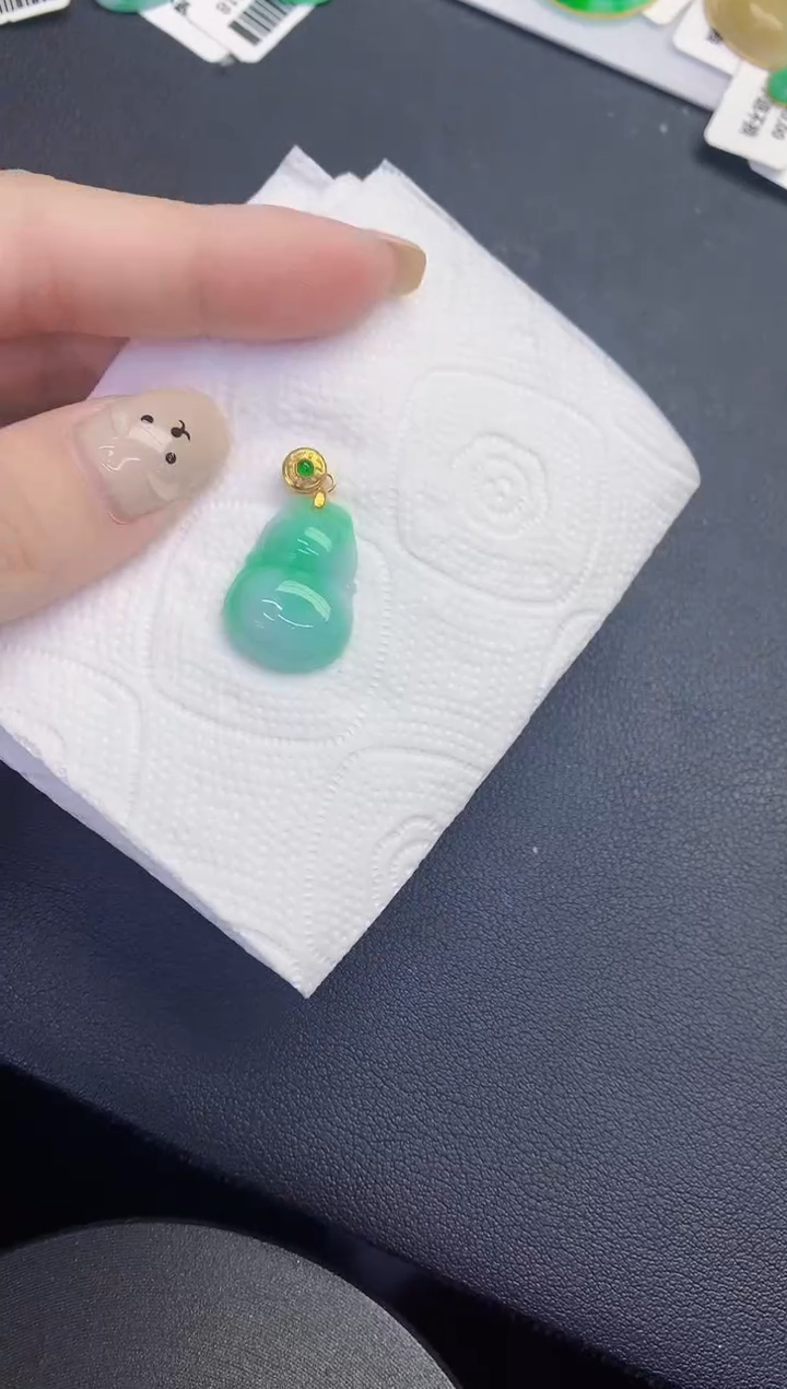 颈饰未镶嵌翡翠缅甸天然翡翠A货