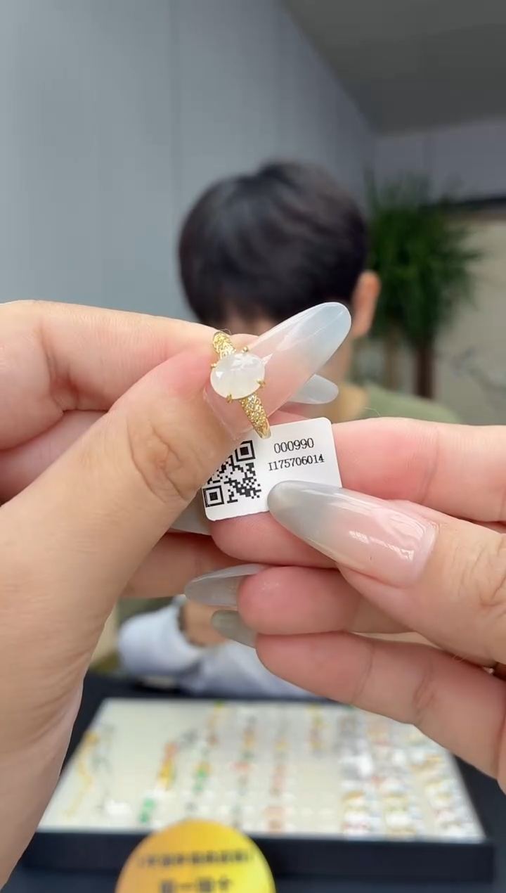 颈饰银S925镶嵌翡翠111111111111