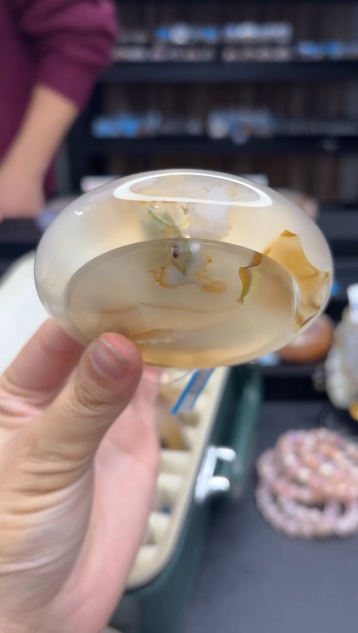 【闪购商品】石英质玉手镯未镶嵌252（62圈赠送镯心）