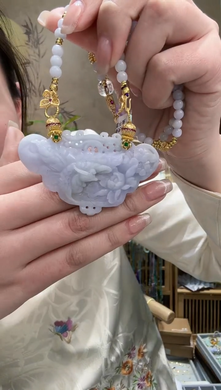 【闪购商品】翡翠颈饰未镶嵌吊坠