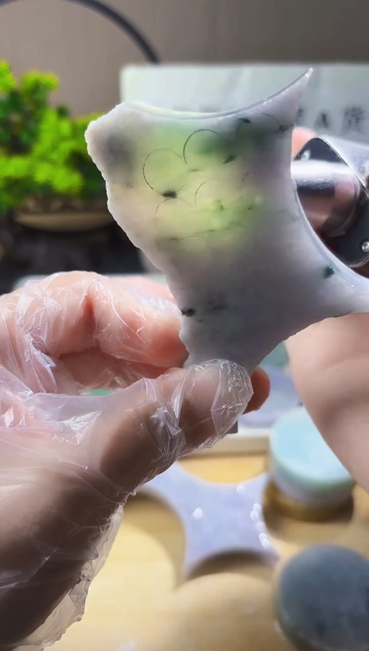 颈饰未镶嵌翡翠翡翠A货 丹 125