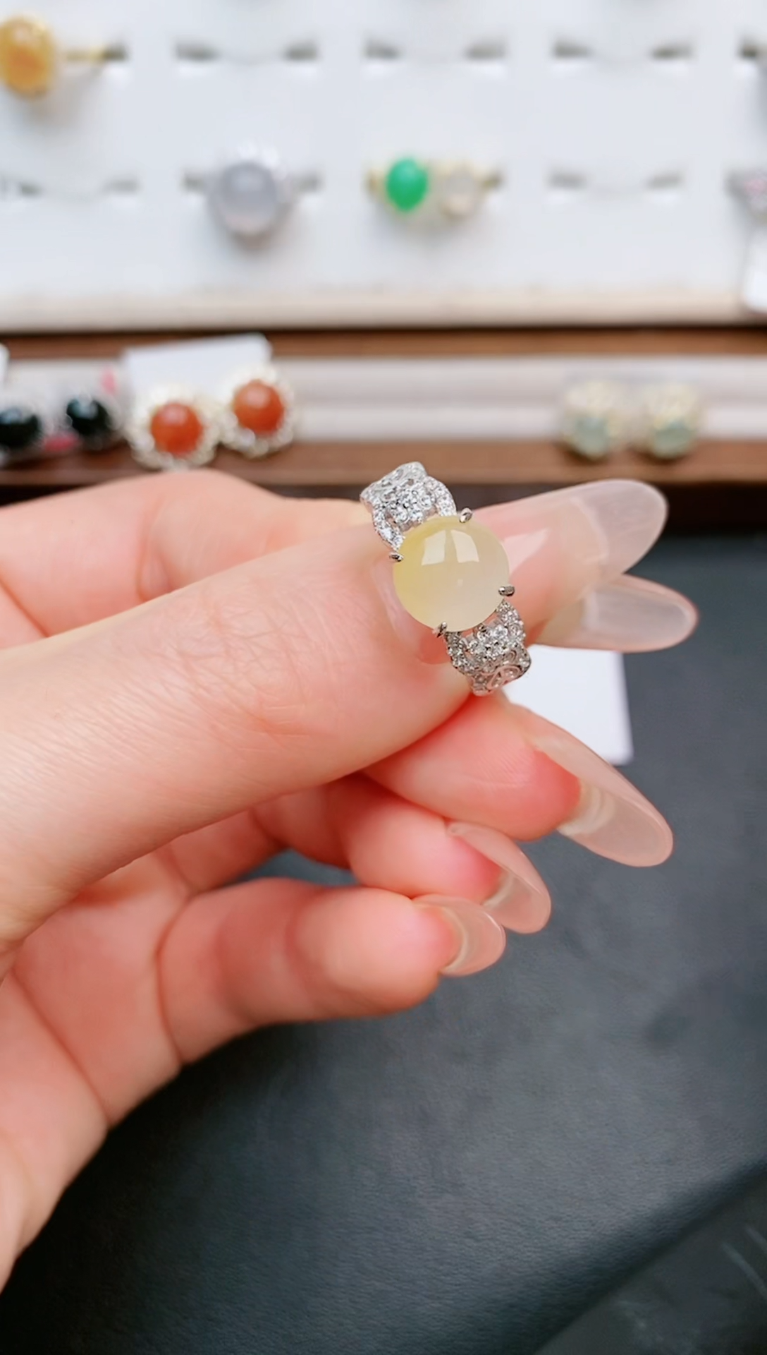 【闪购商品】翡翠戒指银S925镶嵌....