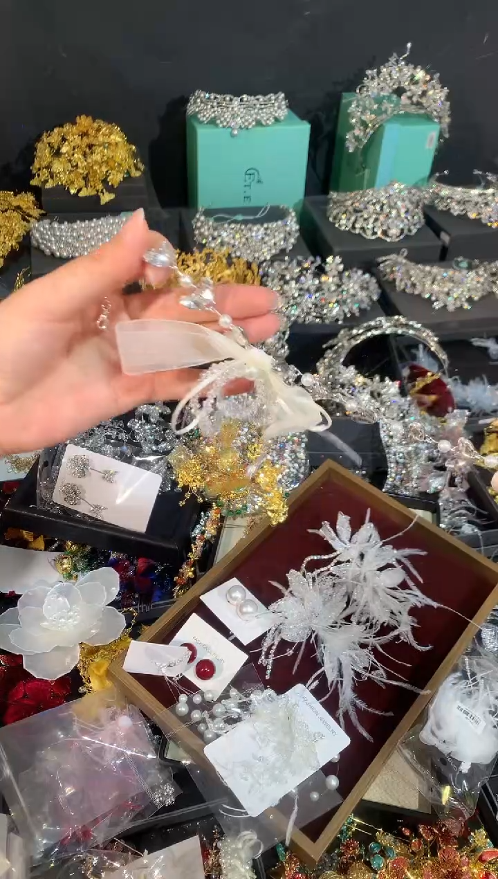 混合材质新娘饰品44455222