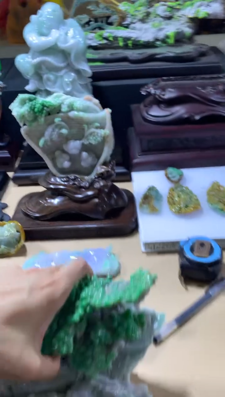 【闪购商品】翡翠未镶嵌摆件翡翠摆件