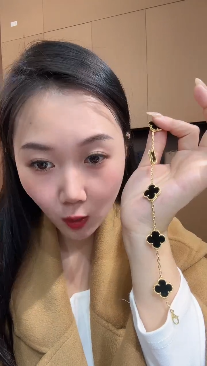 【闪购商品】玛瑙/玉髓手链18K金镶嵌黑色k黄五花手链GHJ 