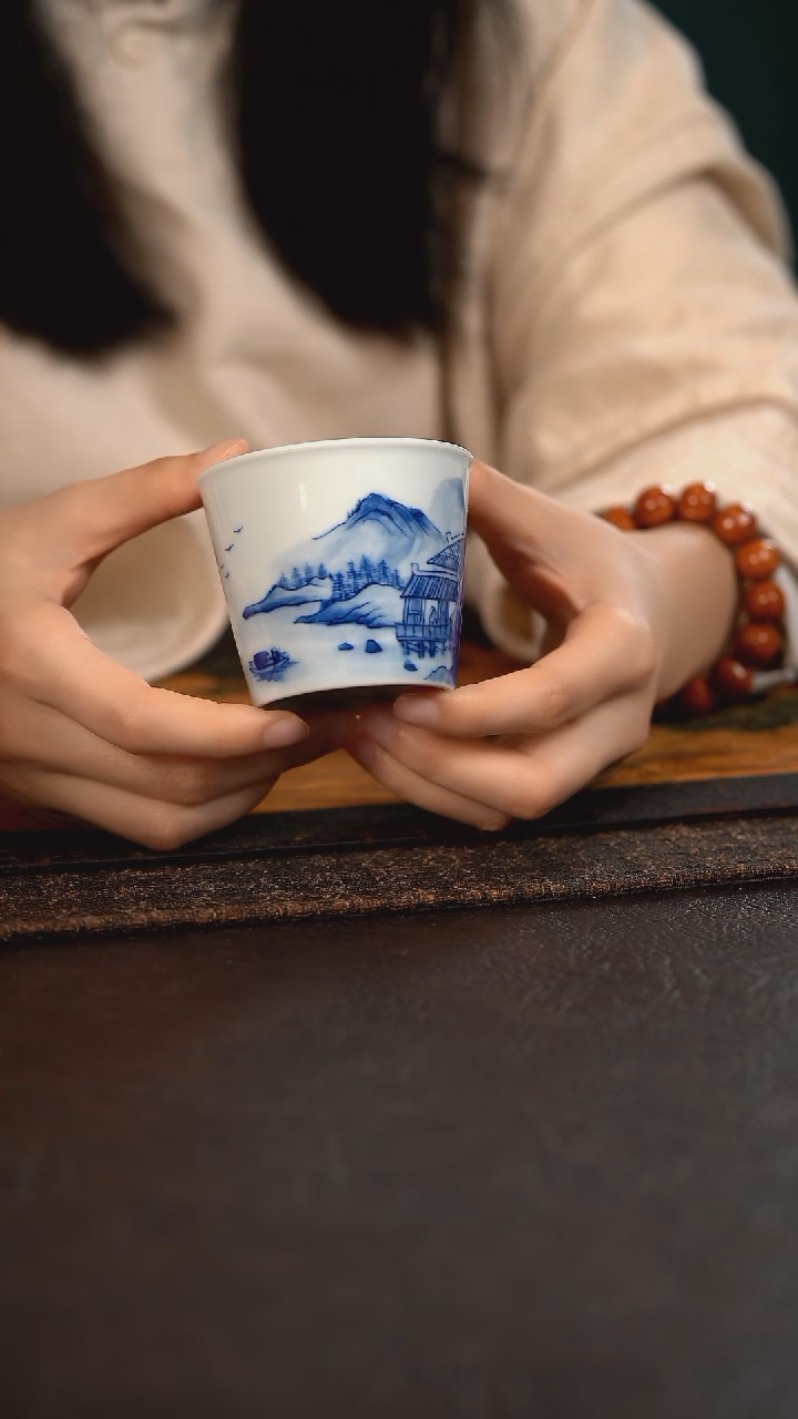 【闪购商品】杯HLX陶瓷山水大直口杯 随机