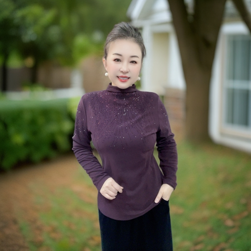 661026气质加绒重工钻高弹加大码小衫