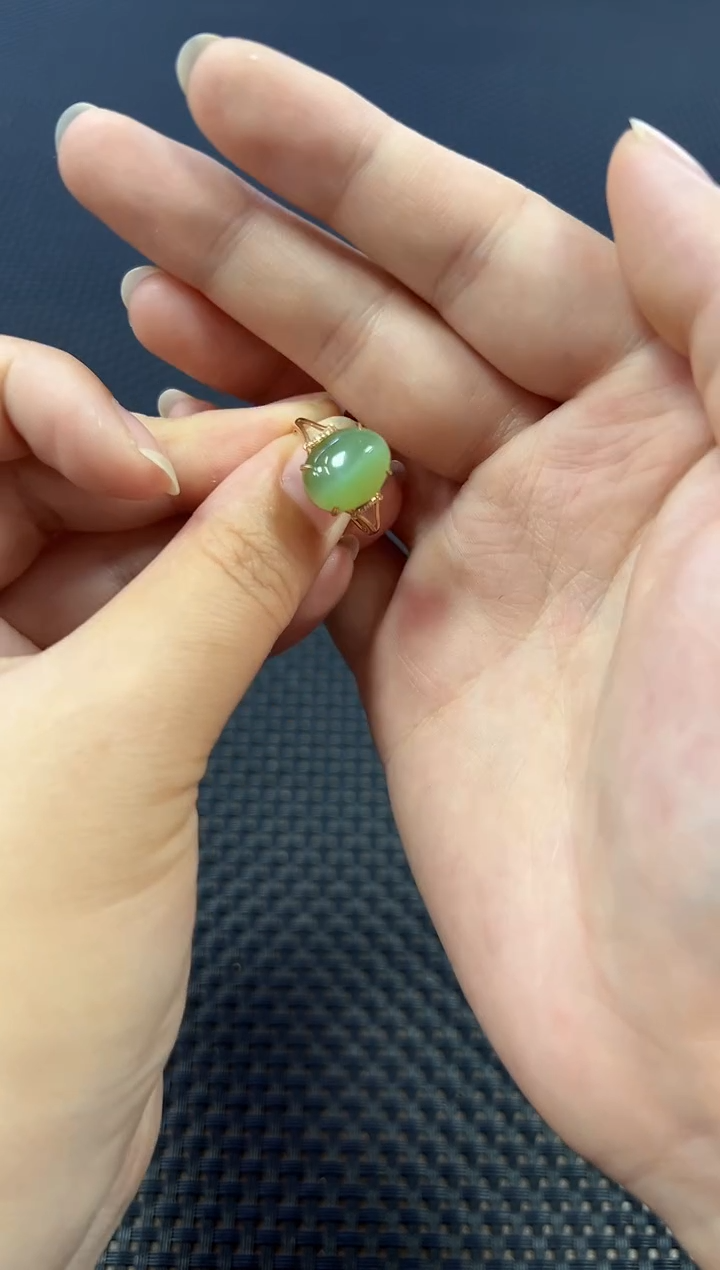 18K金镶嵌戒指和田玉（多样性发一件）