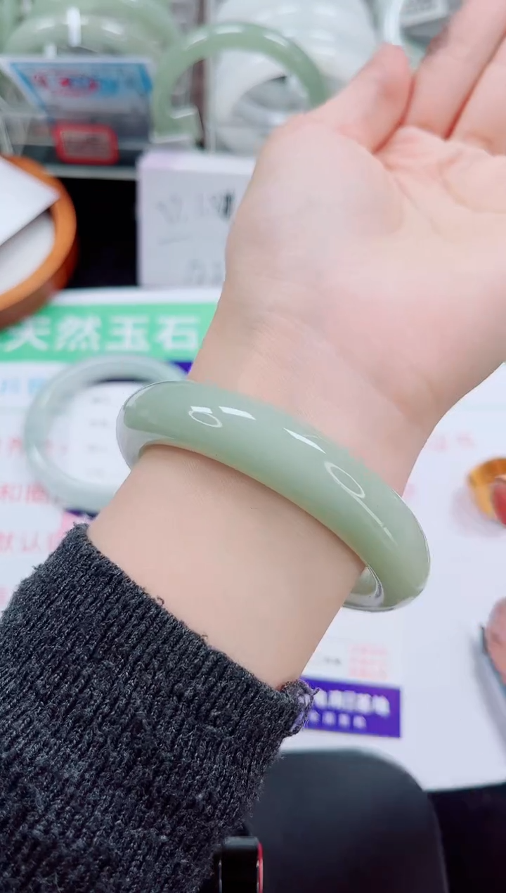 未镶嵌手镯石英质玉358-55/56