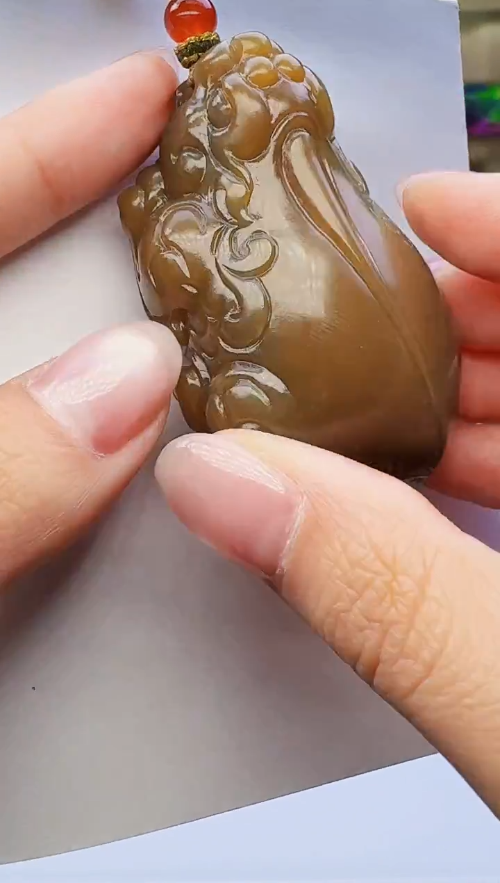 定制和田玉玉届匠心天然和田玉（拍一发一）