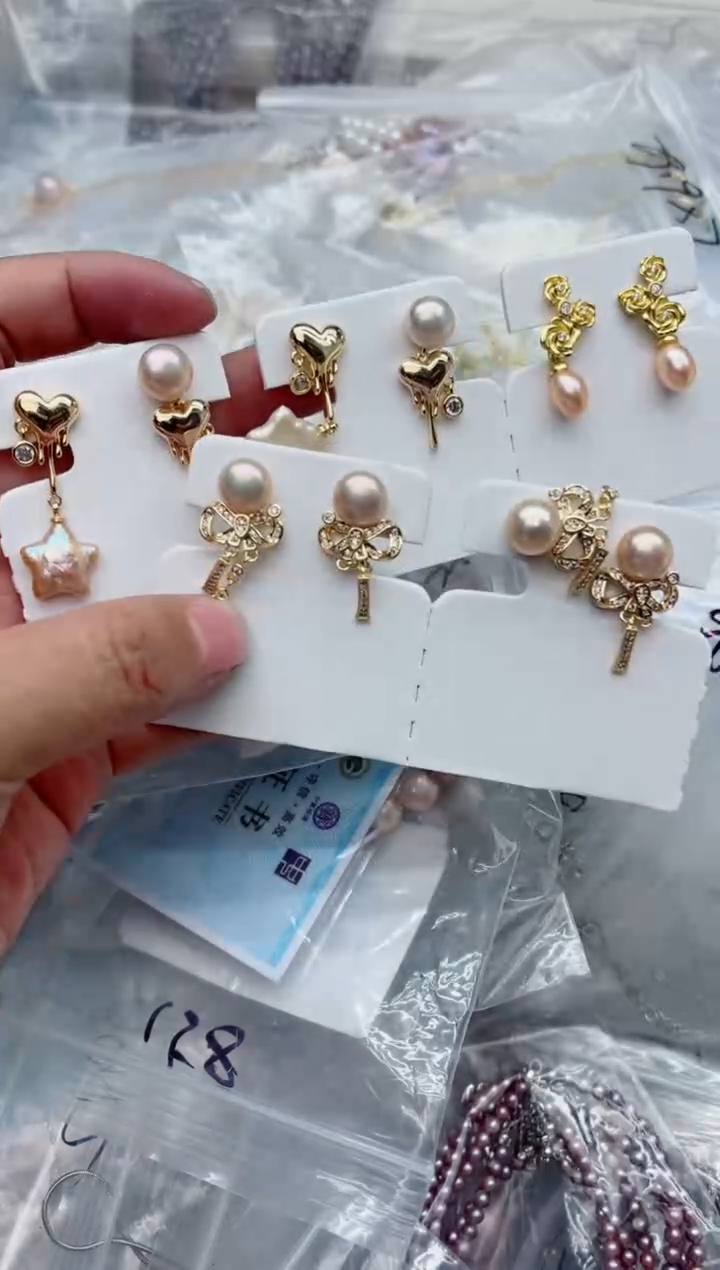 未镶嵌耳饰淡水珍珠多样性发其一，非无暇