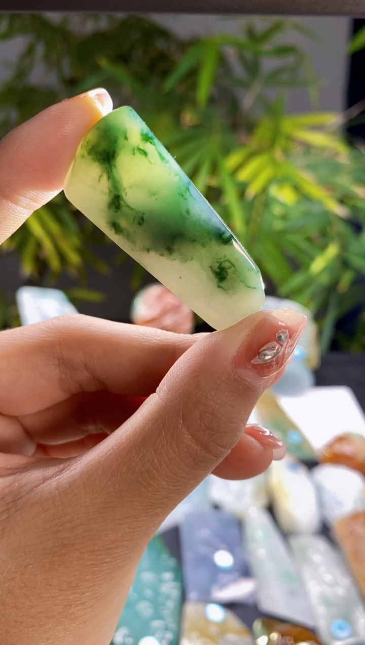 【闪购商品】定制翡翠未镶嵌翡翠