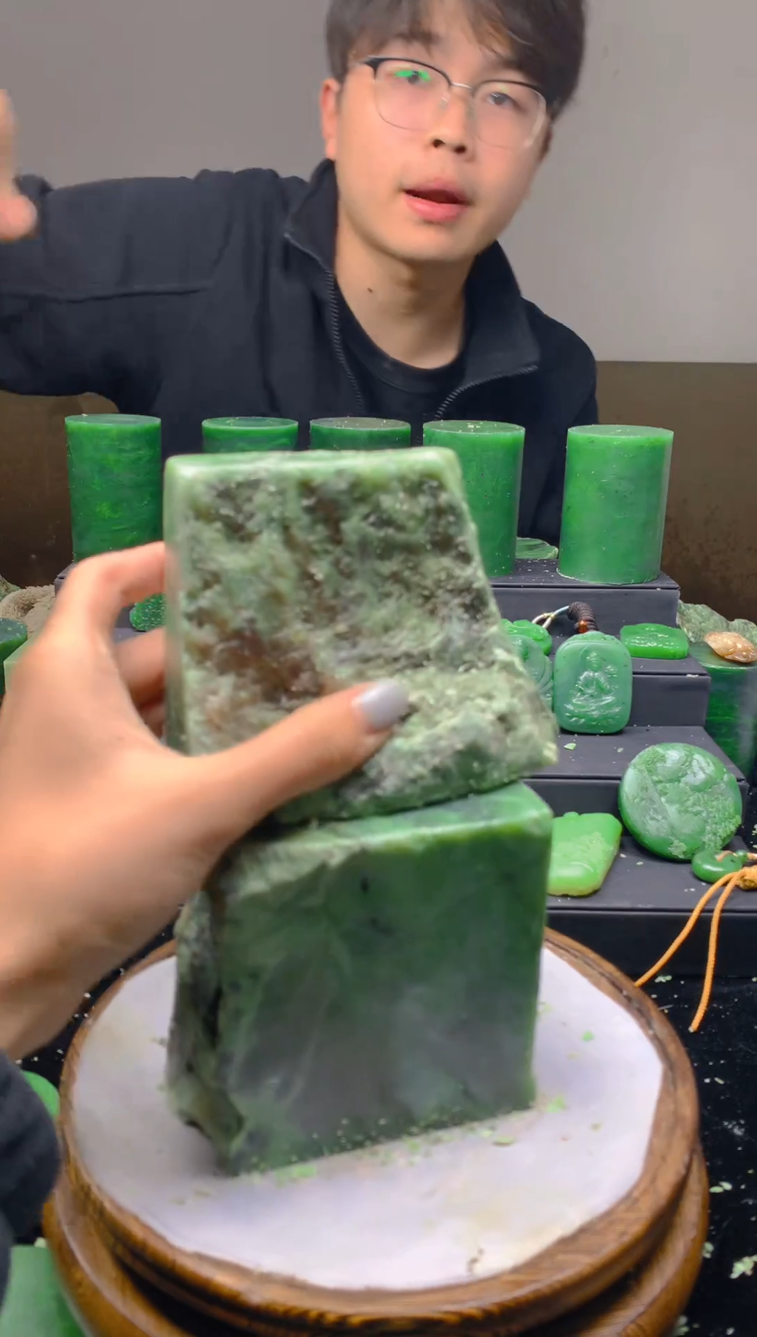 未镶嵌和田玉珠宝半成品1
