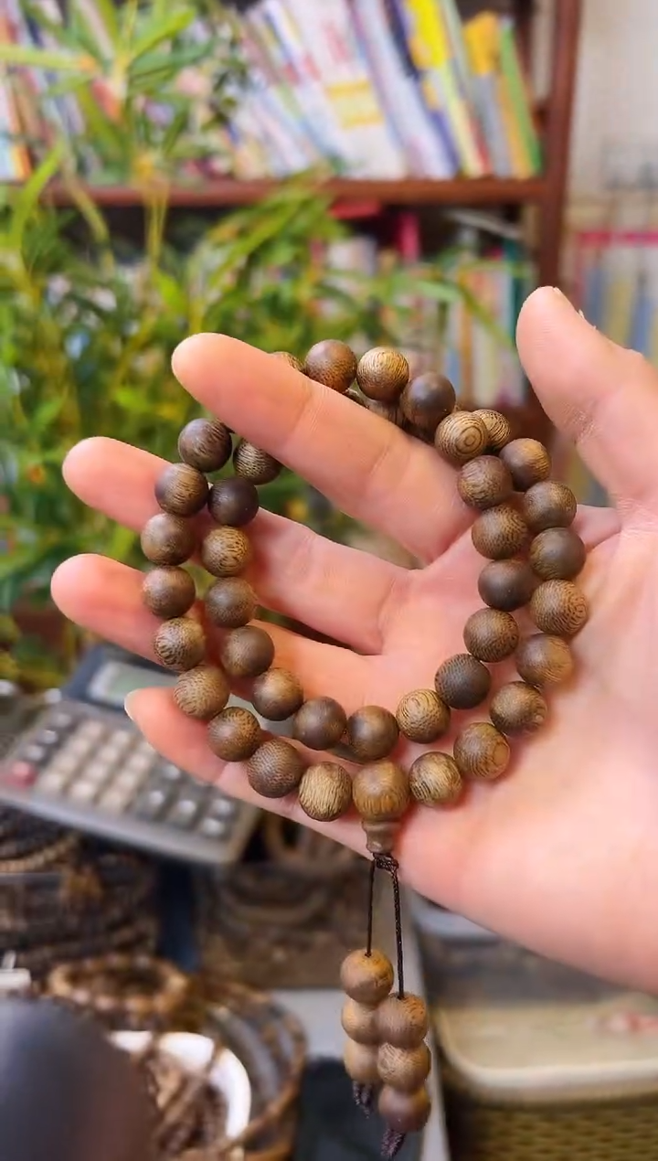 【闪购商品】沉香手串乌身圆叶棋楠圆珠多圈