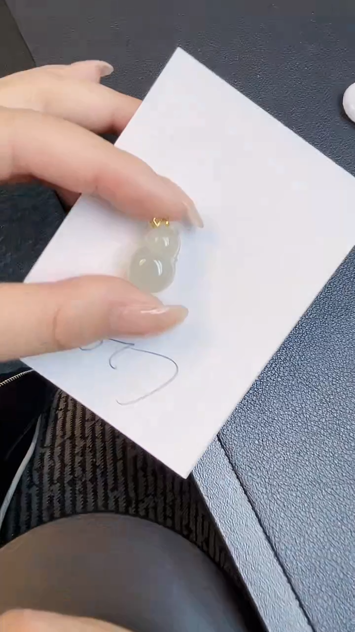 【闪购商品】翡翠颈饰18K金镶嵌00000000