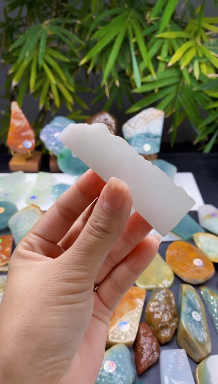 【闪购商品】定制翡翠未镶嵌翡翠