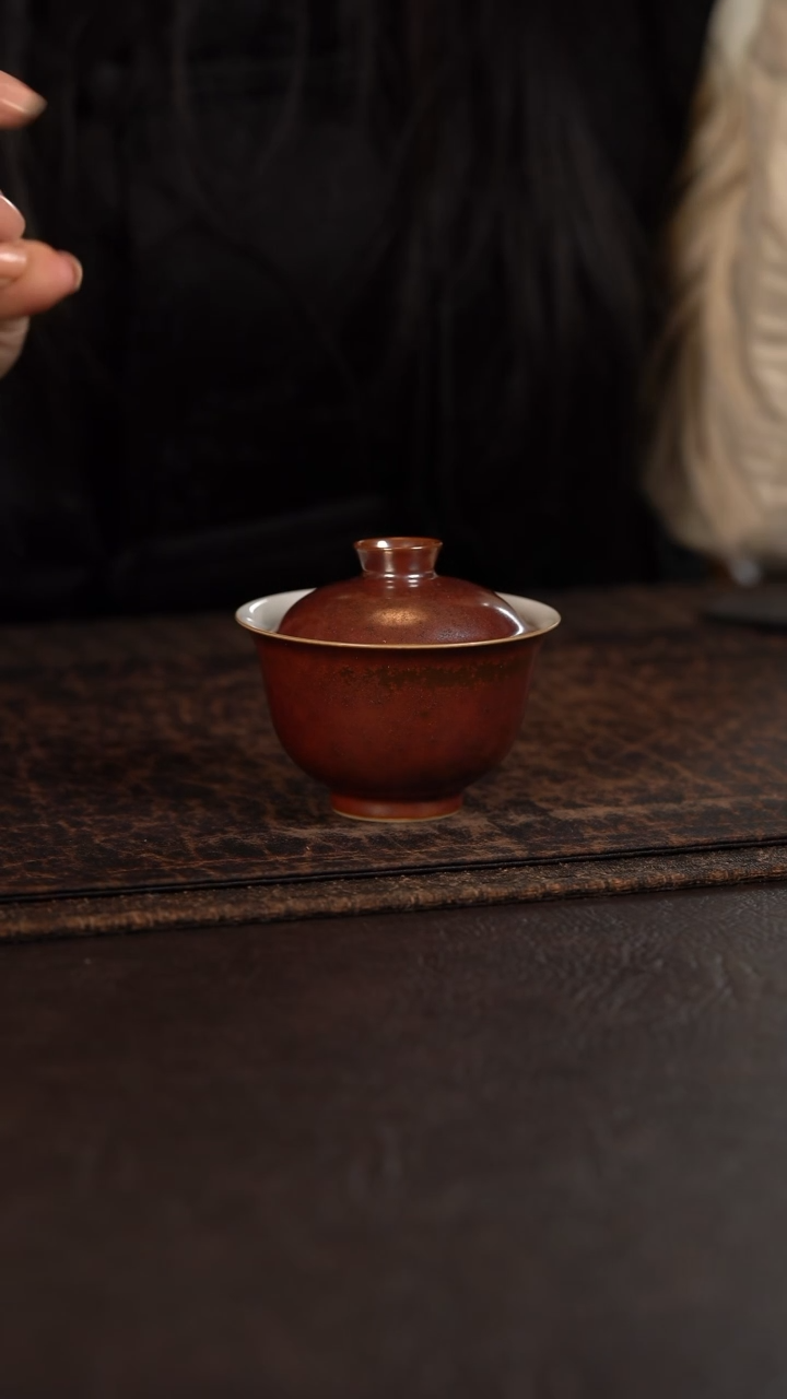 【闪购商品】杯聚澜堂红金花釉盖碗撇口