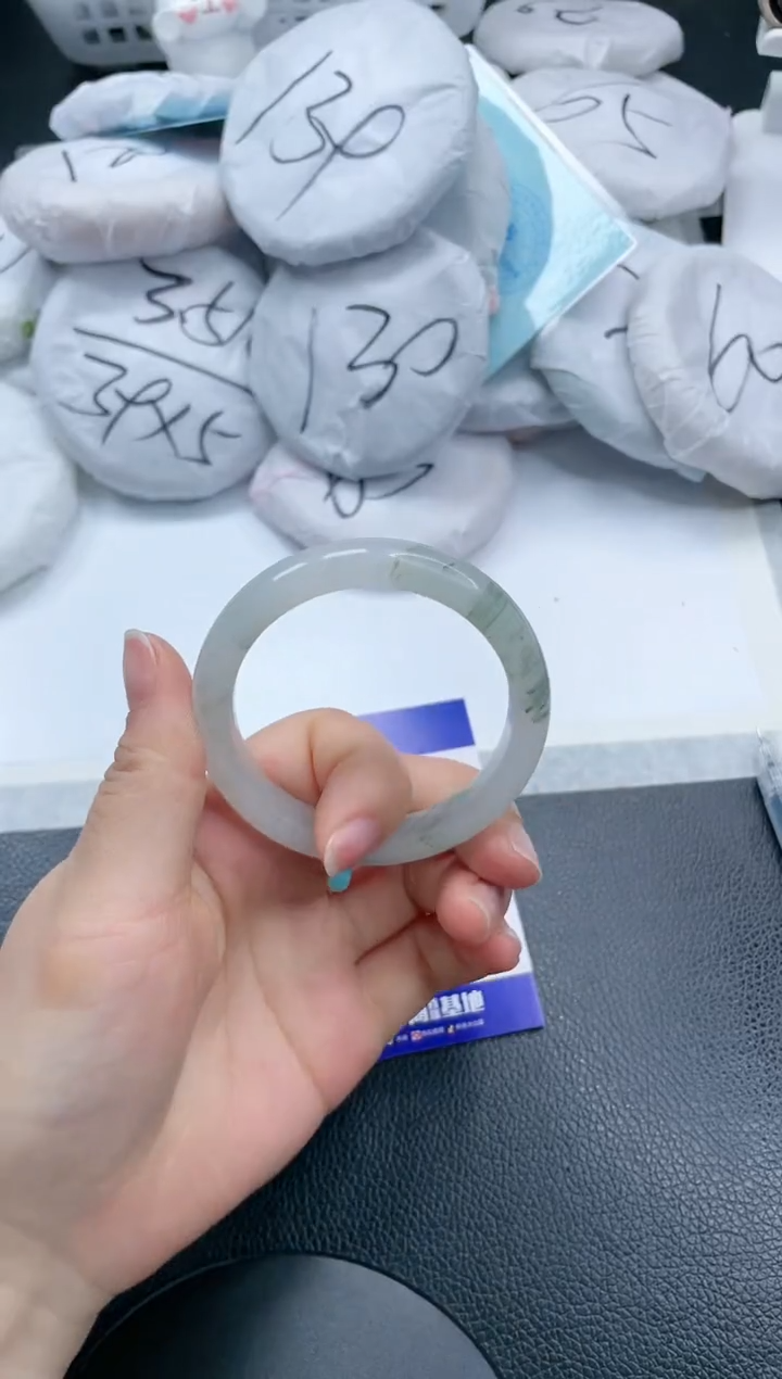 石英质玉手镯未镶嵌23S144-51