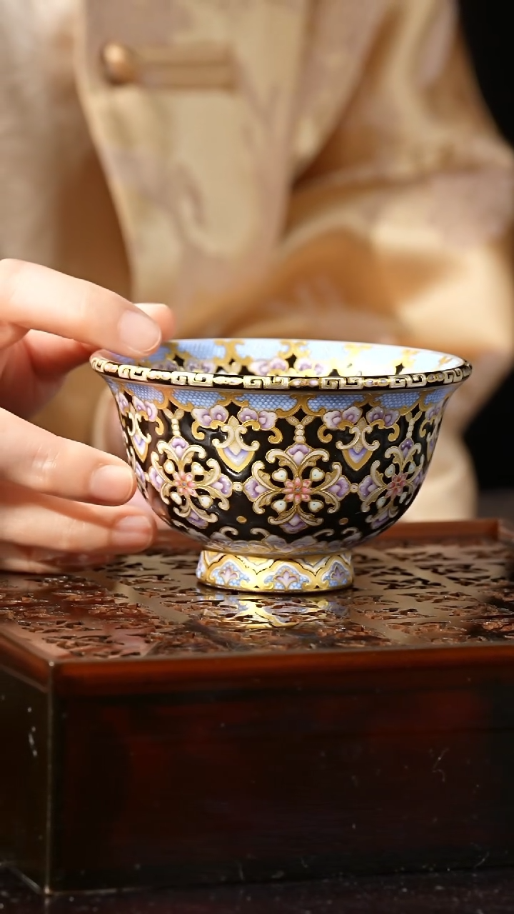 【闪购商品】杯溢珍堂丨团花绮梦大压手杯