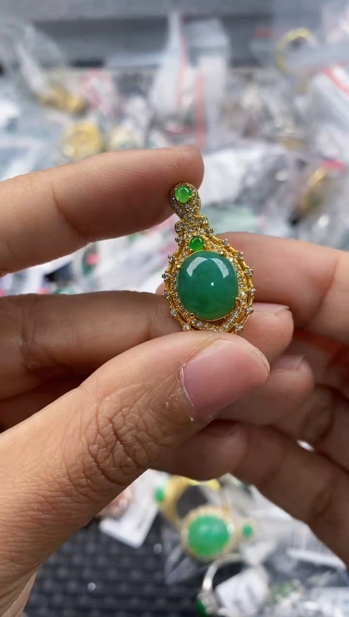 银S925镶嵌戒指翡翠888      7