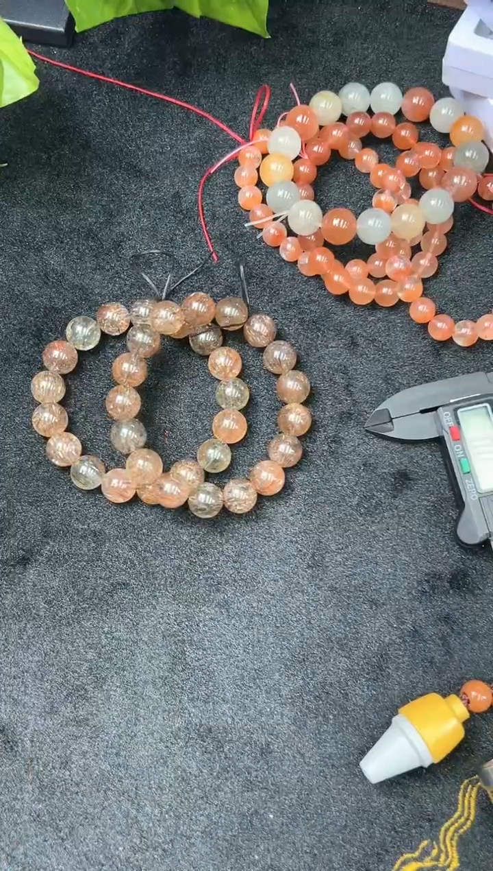 【闪购商品】水晶手链未镶嵌黑金超七手串