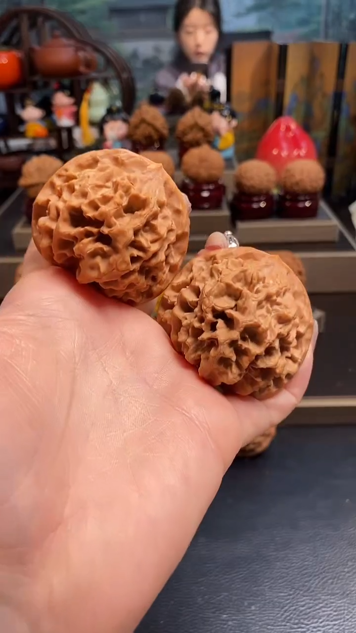 【闪购商品】文玩核桃吊坠F224帝王49