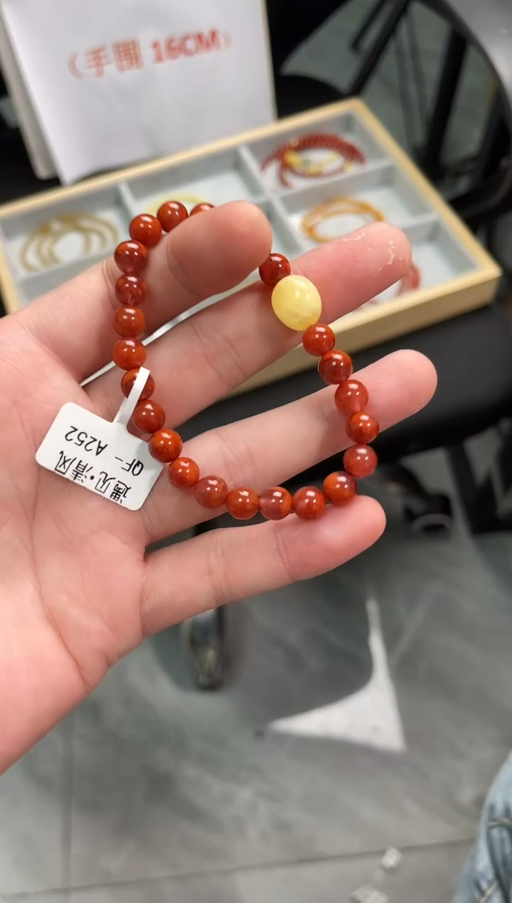 【闪购商品】南红玛瑙手串未镶嵌南红单圈F-A252（多样性发一）