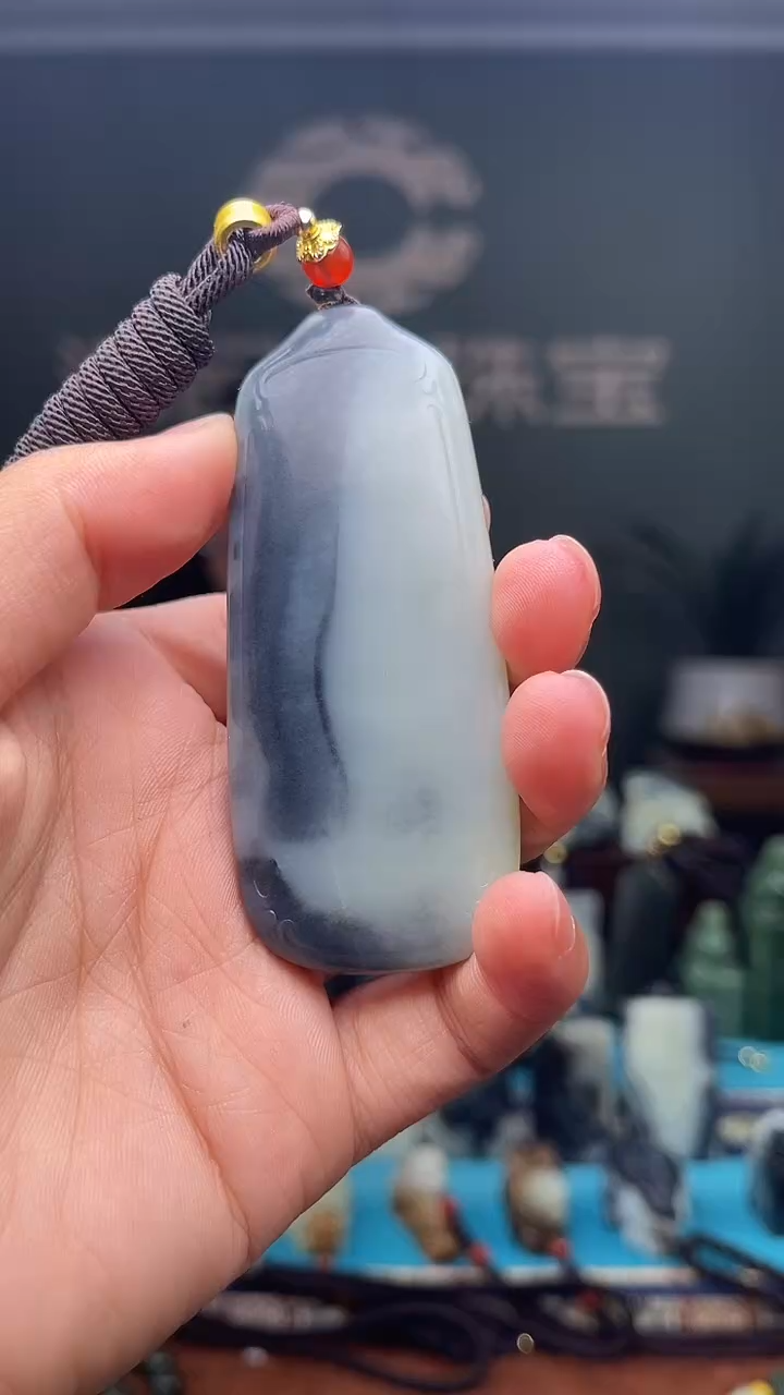 未镶嵌和田玉挂件1